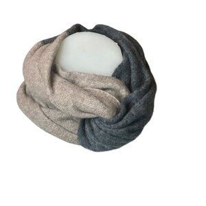 Hannah Rose Infinity Scarf 100% Cashmere Gray Tan